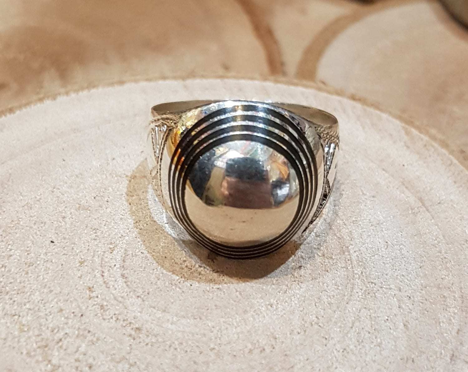 Bague ethnique touareg unisexe : chevalière sphère