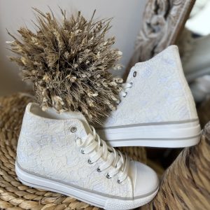 Baskets blanche dentelles