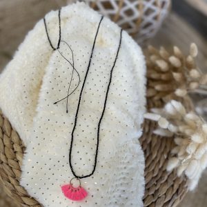 Sautoir lili noir/fluo