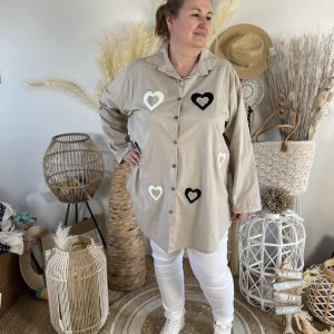 Chemise coeur beige