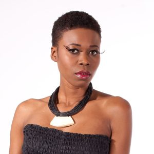 Collier en dent de phacochère